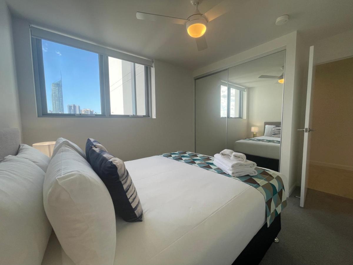 Serenity Surfers Paradise Gold Coast Eksteriør billede